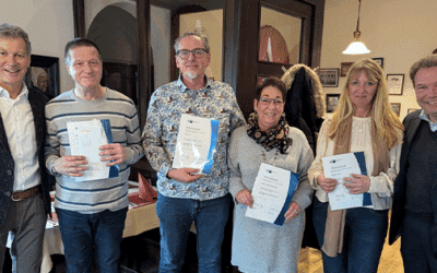 Weihnachtsfeier – Gemeinsam glänzen wir am schönsten